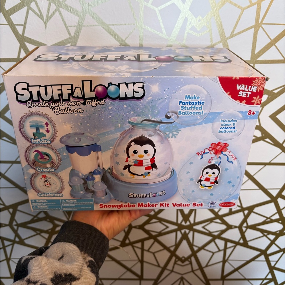 NIB StuffALoons Holiday Snowglobe Maker Kit Value Set (Polar Bear & Penguin)